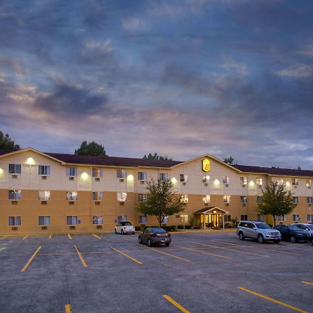 Готель Super 8 By Wyndham Cromwell/Middletown Екстер'єр фото